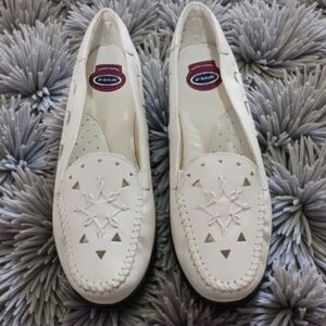 Dr Scholl's White Leather Loafers Size 11W